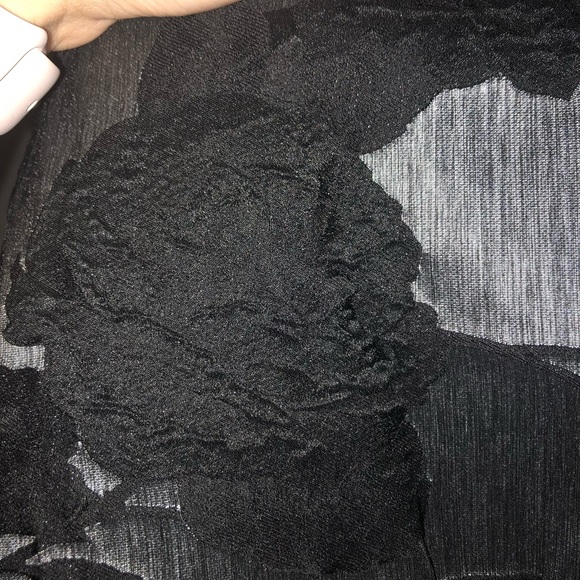 7 For All Mankind Floral Skinny Jeans - Picture 6 of 6